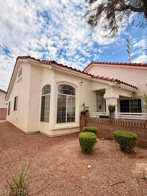5686 Whale Watch Street