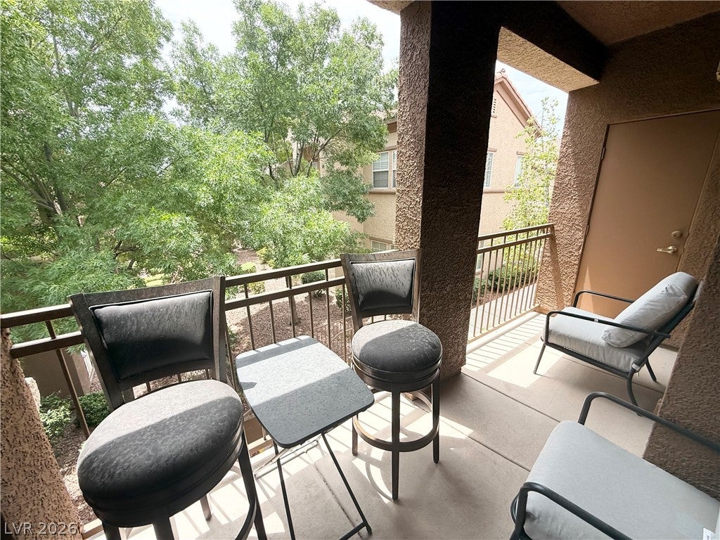 10155 Cedar Key Avenue 201