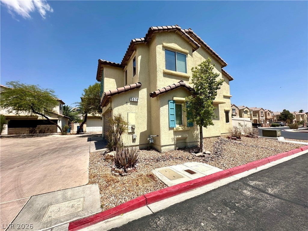 9978 Erie Stream Way
