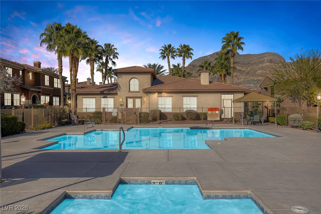 3845 Wiggins Bay Street 202