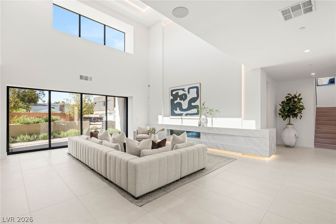 7385 Heron Canyon Court