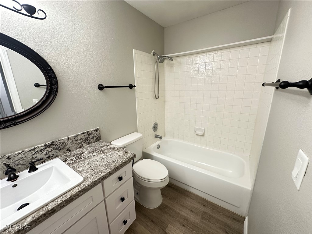 Henderson, Nevada 89014, United States, 2 Bedrooms Bedrooms, ,2 BathroomsBathrooms,Residential,Active,179942