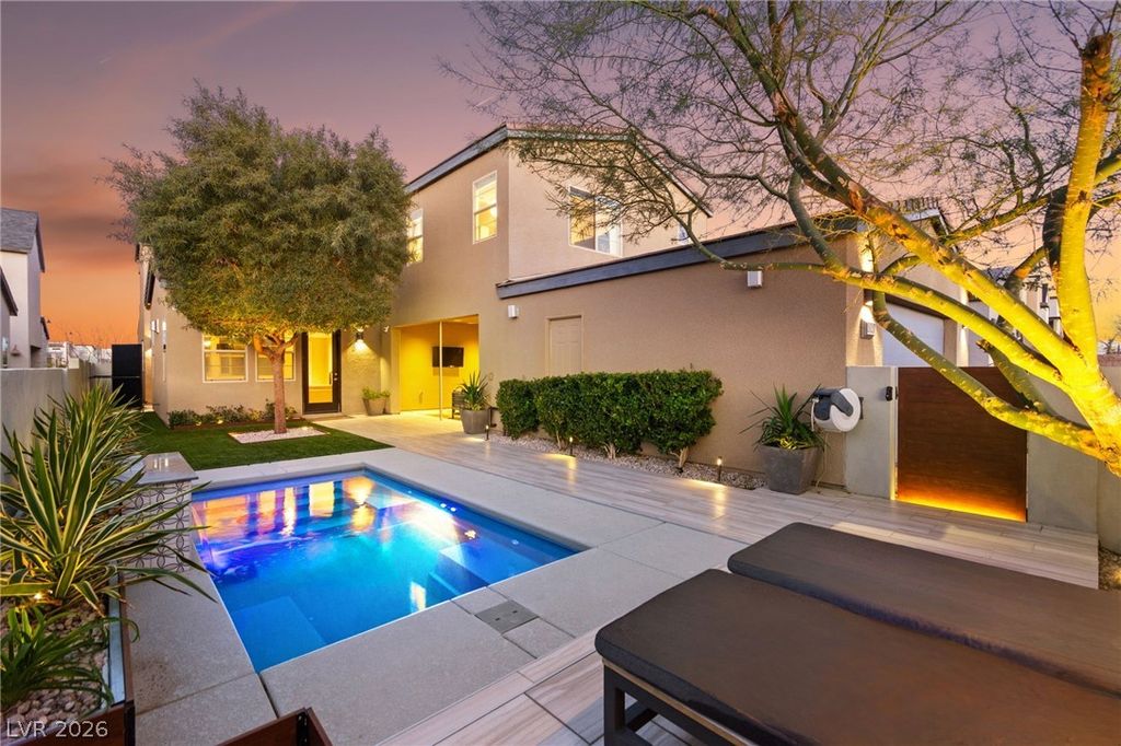 Photo of 2621 Via Monet, Henderson, NV 89044 (MLS # 2759454)
