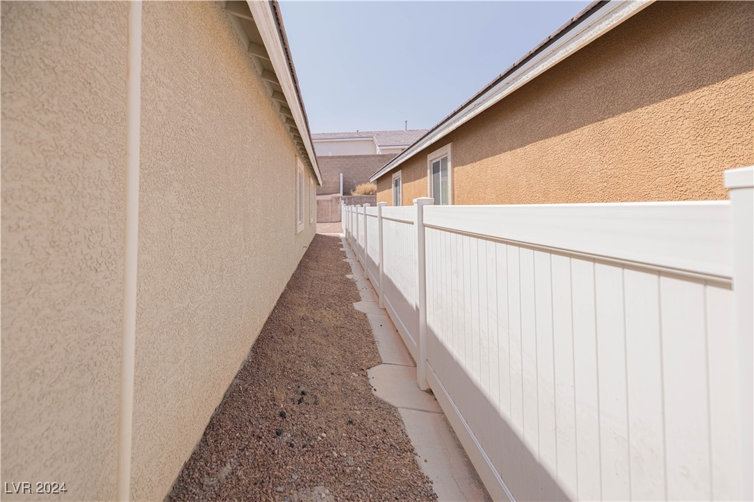 10383 Madagascar Palm Street, Las Vegas, Nevada image 33