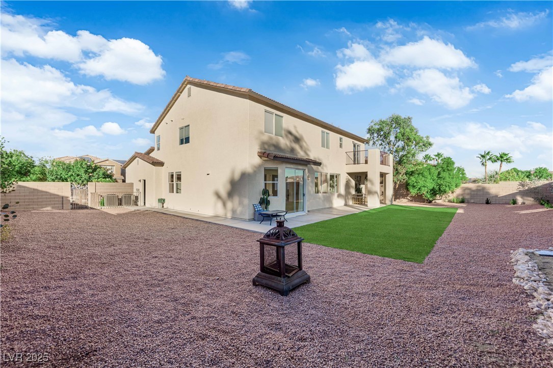 7511 Shadow Estates Way