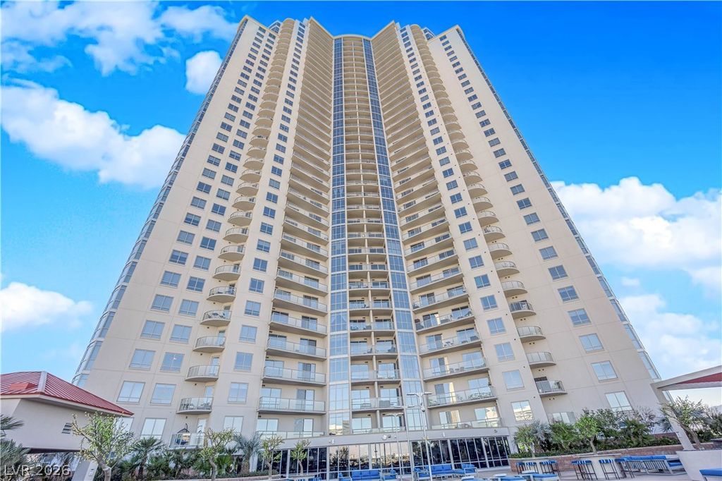 Photo of 200 W Sahara Avenue #3412, Las Vegas, NV 89102 (MLS # 2776307)