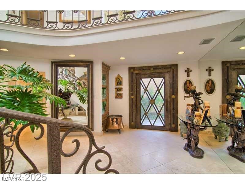 Las Vegas, Nevada 89113, United States, 3 Bedrooms Bedrooms, ,4 BathroomsBathrooms,Residential,Active,93947