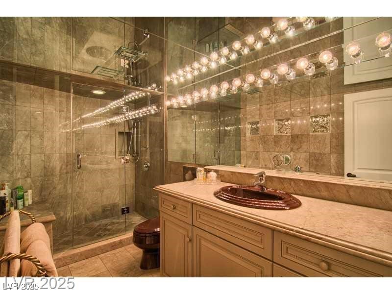 Las Vegas, Nevada 89113, United States, 3 Bedrooms Bedrooms, ,4 BathroomsBathrooms,Residential,Active,93947