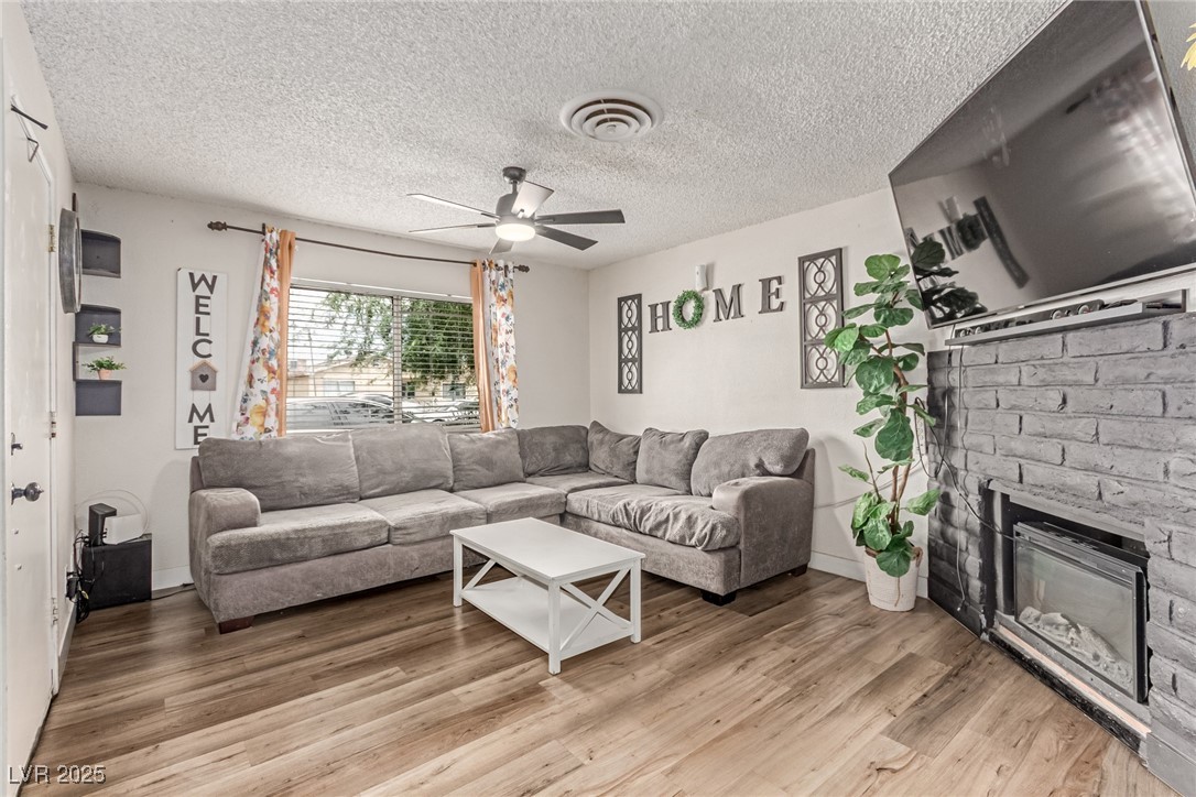 3417 Lillis Circle, North Las Vegas, Nevada image 2
