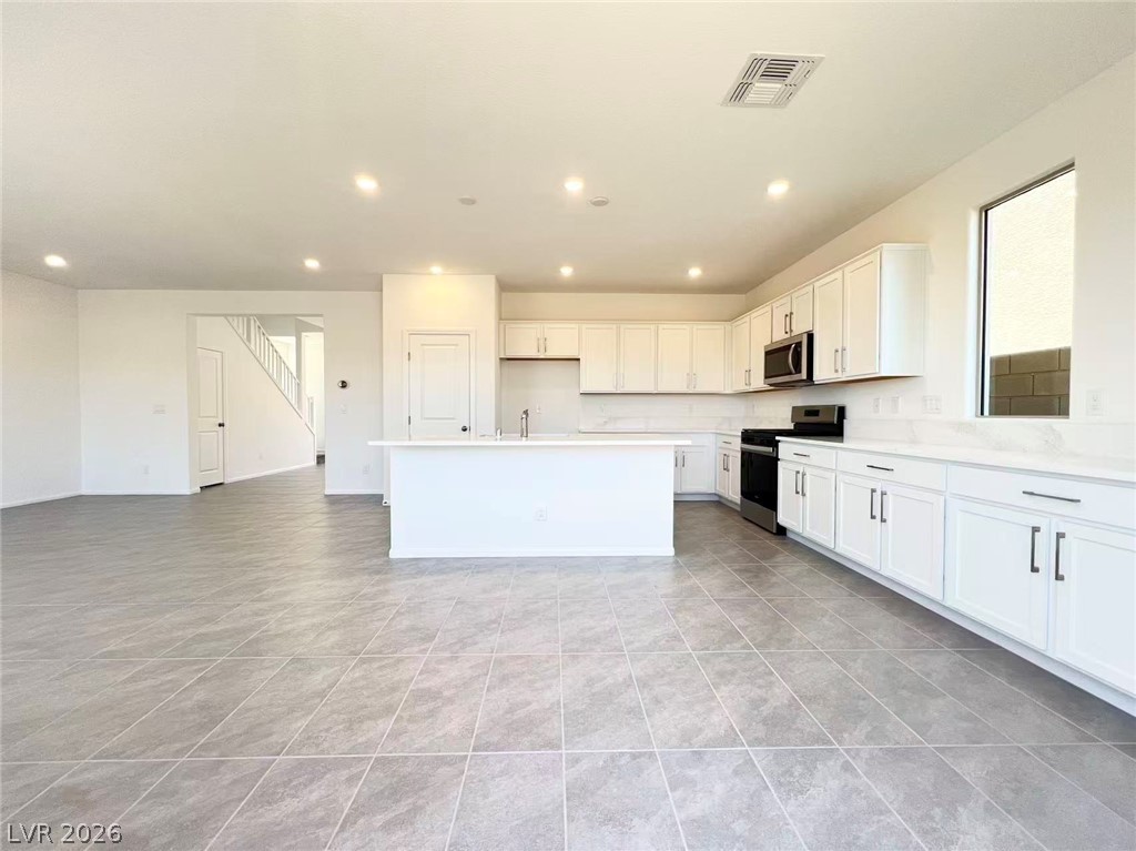 5880 Marigold Sunset Court Drive