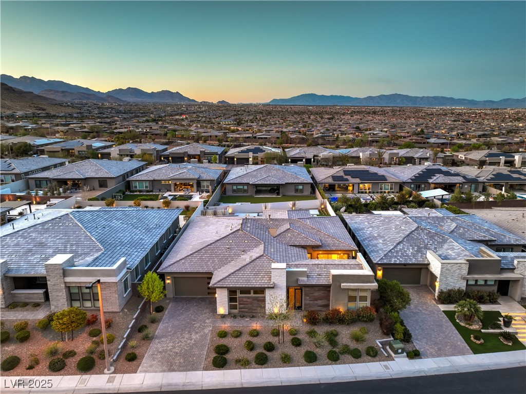 10048 Copper Edge Road
