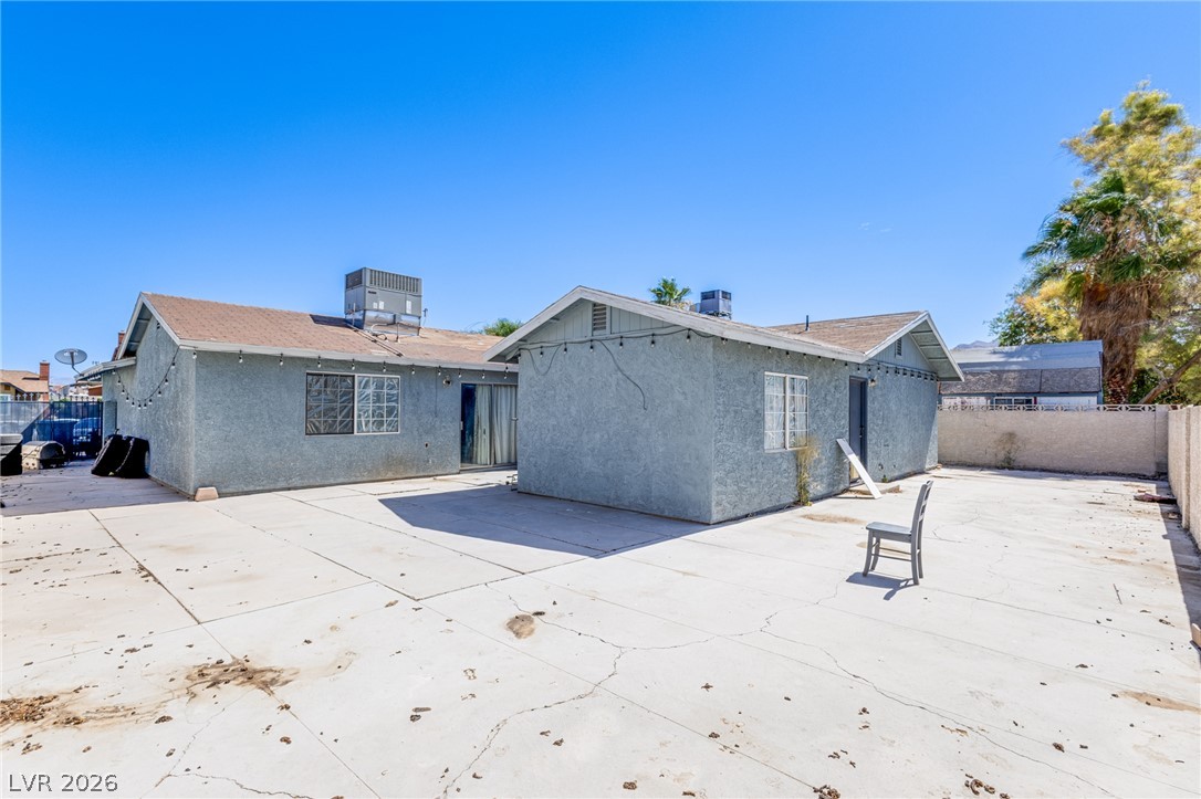 4813 Alameda Avenue