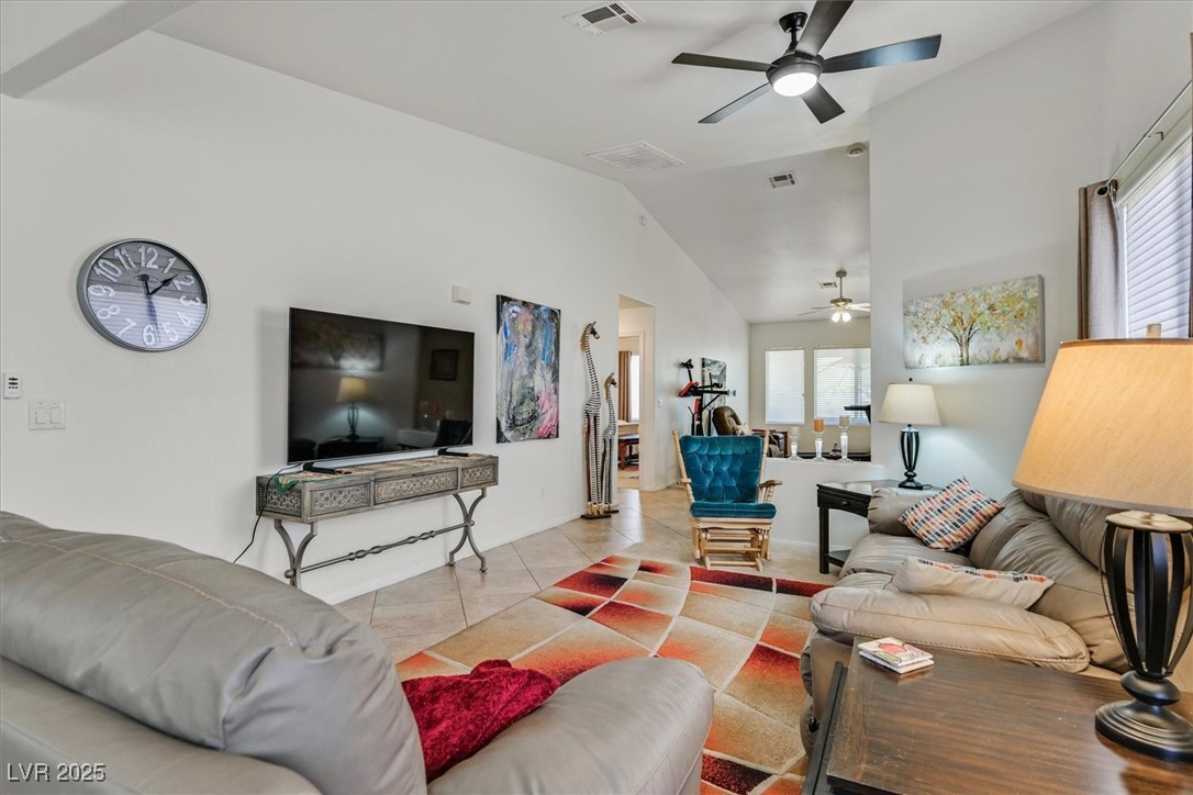 Properties 2 2284 Cassatt Drive