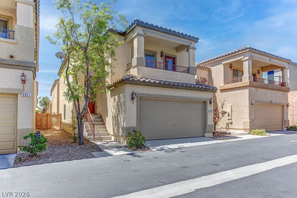 9925 Kalahari Court