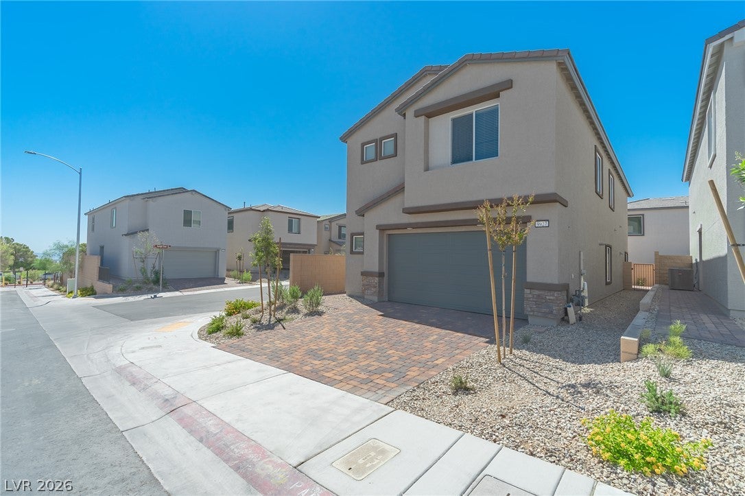 9927 Kimura Hills Avenue