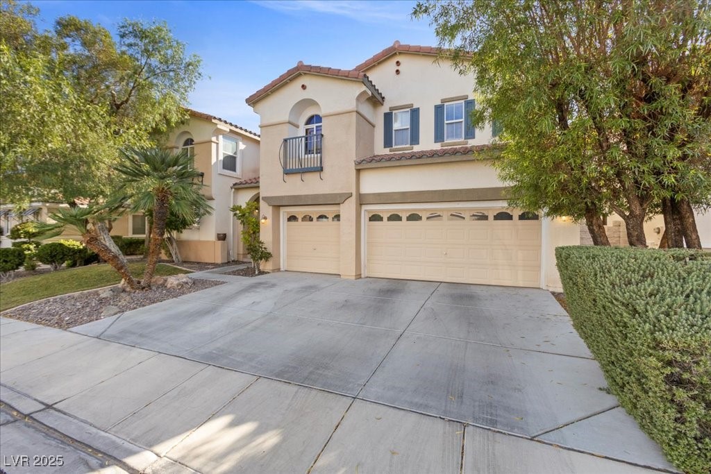 2901 Carmelo Drive