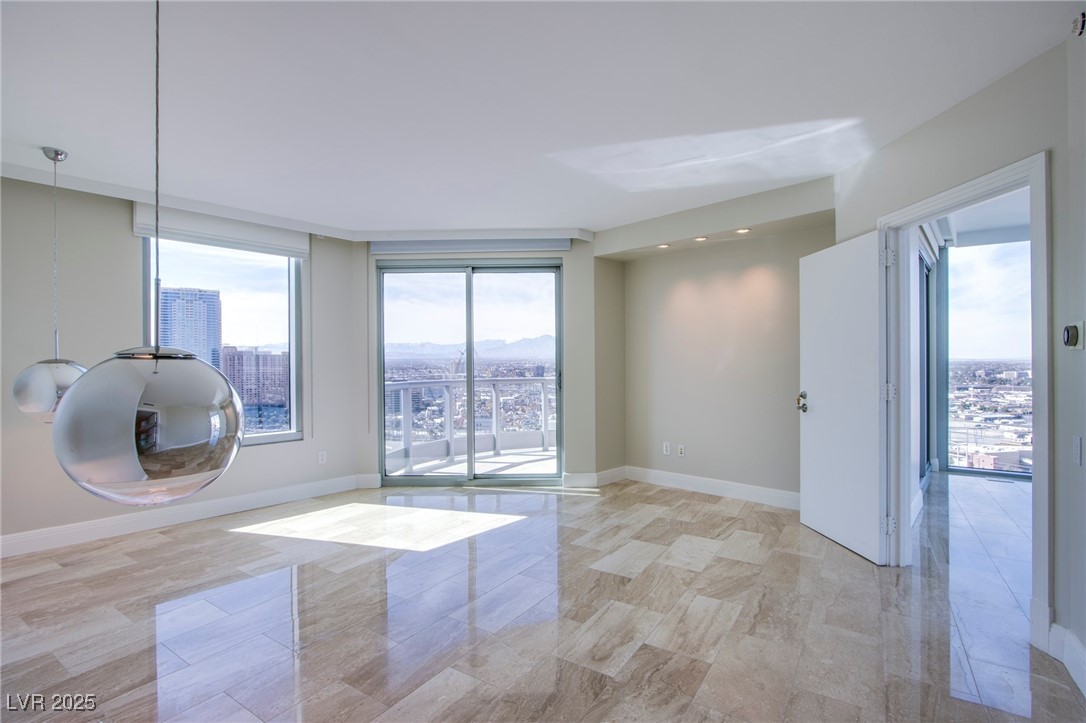 222 Karen Avenue 2308