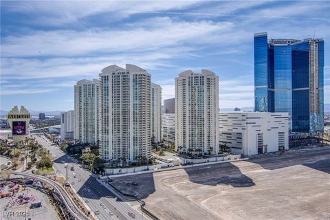 Photo of 222 Karen Avenue #2308, Las Vegas, NV 89109 (MLS # 2741965)