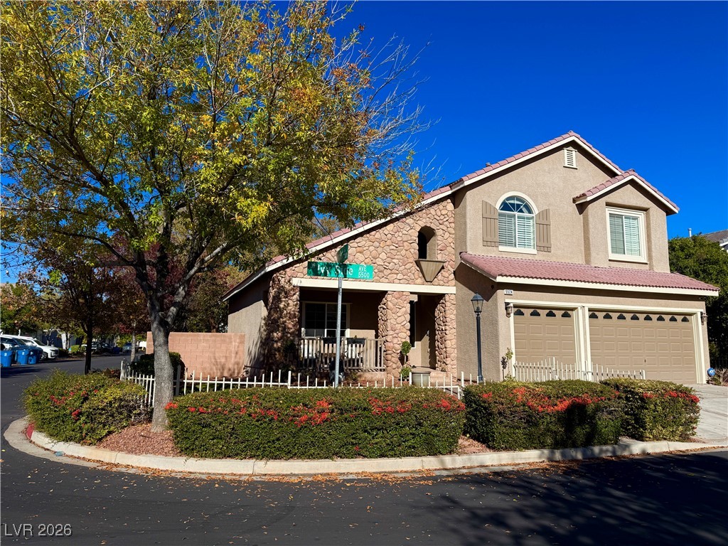 5524 Ivy Side Avenue