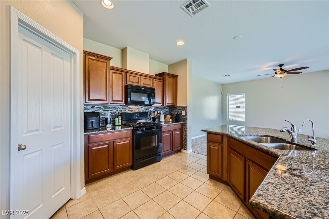10693 Harvest Green Way