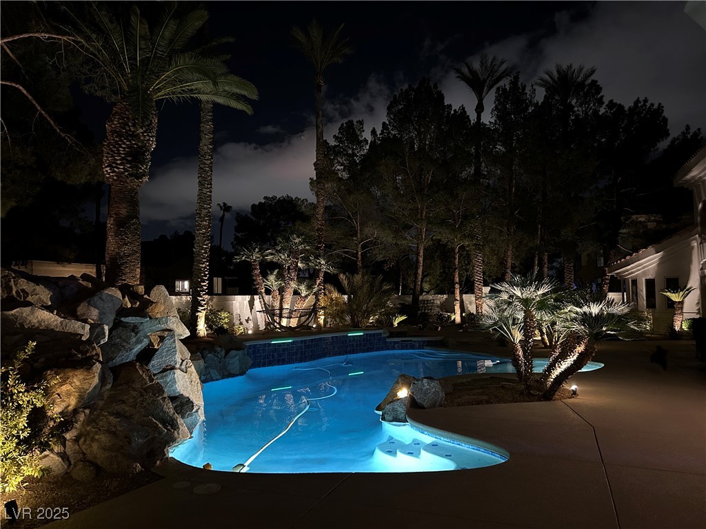 Las Vegas, Nevada 89113, United States, 3 Bedrooms Bedrooms, ,5 BathroomsBathrooms,Residential,Active,4277