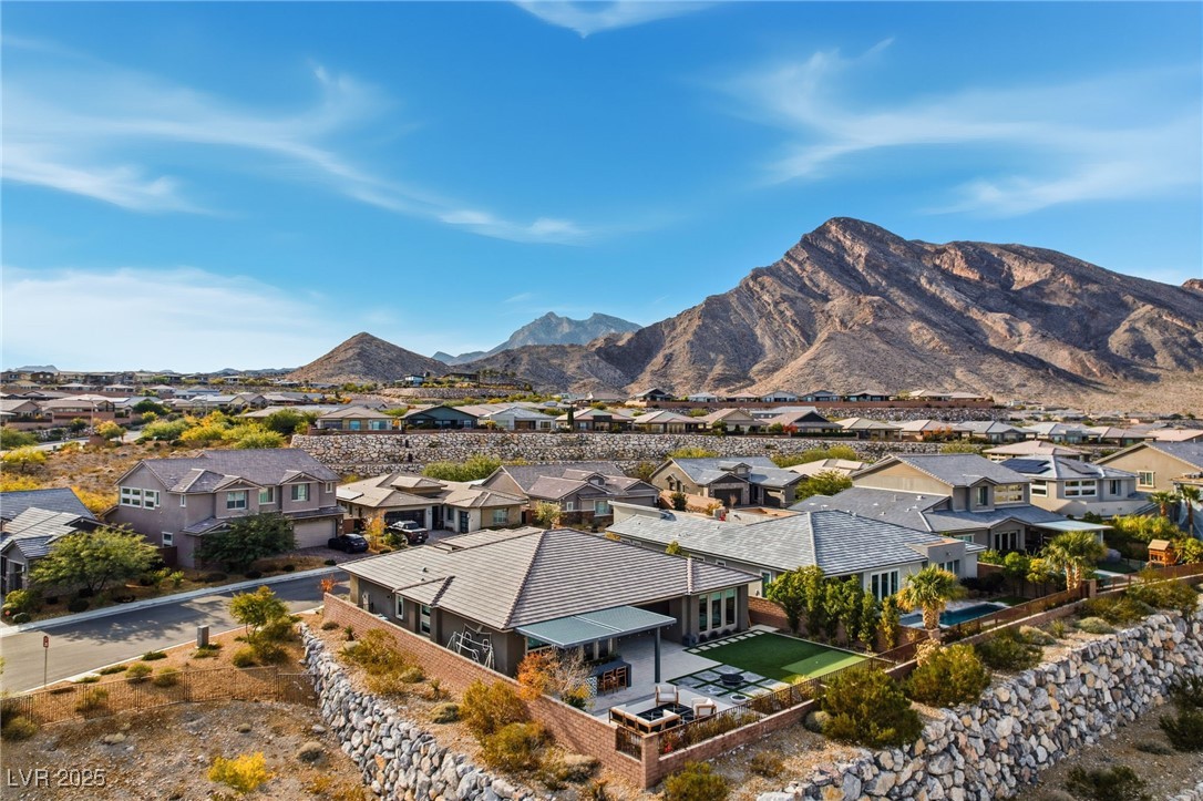 2900 Raywood Ash Drive