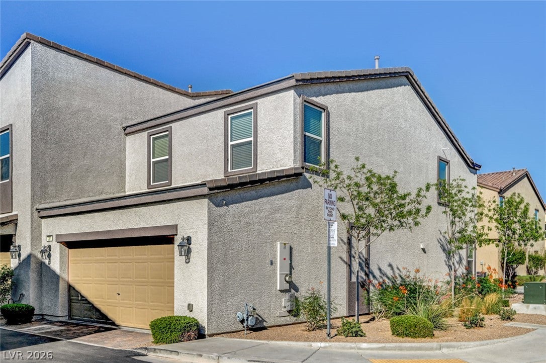 1201 Mission View Court