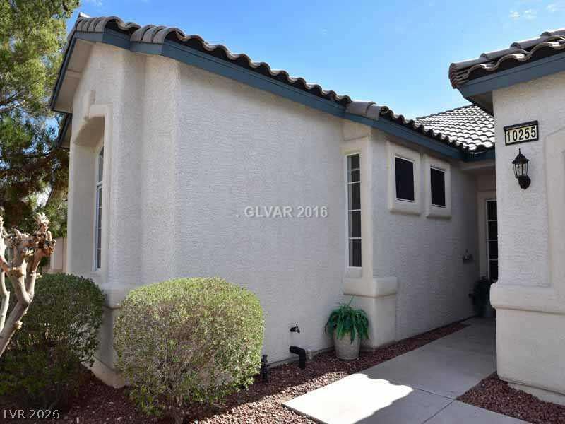 10255 Songsparrow Court