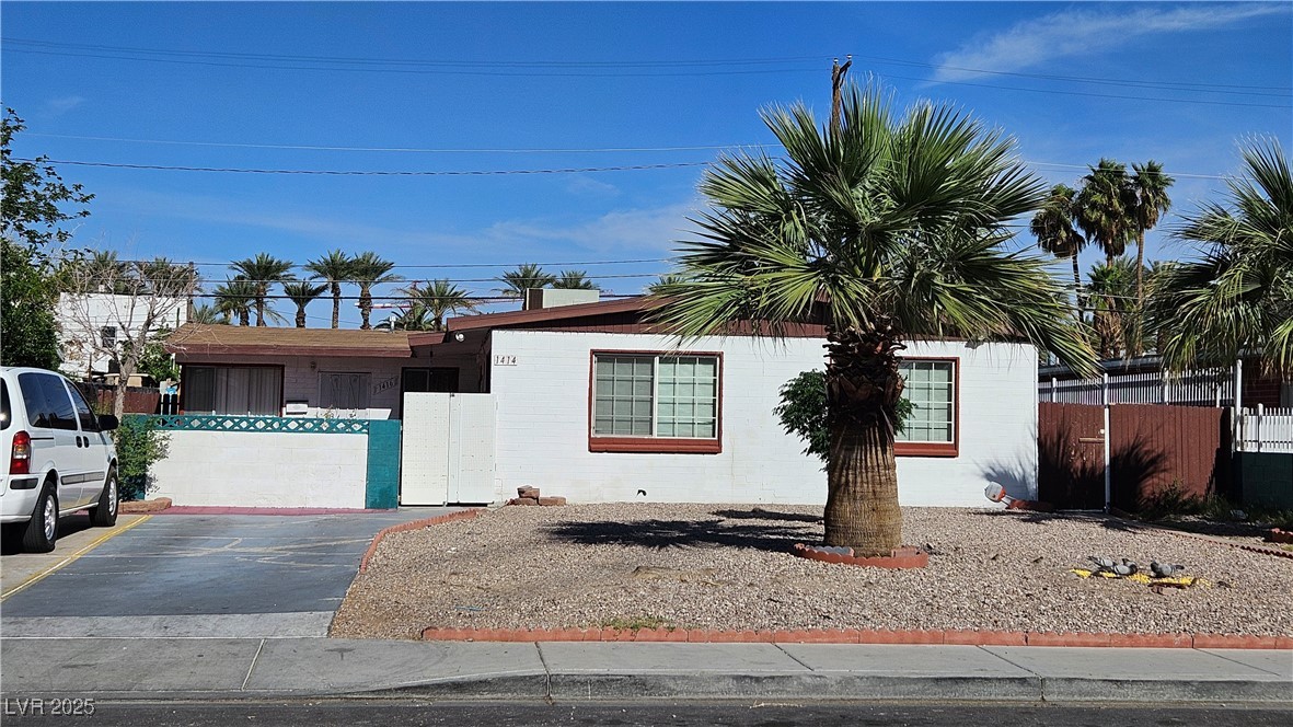 1414 Rexford Place