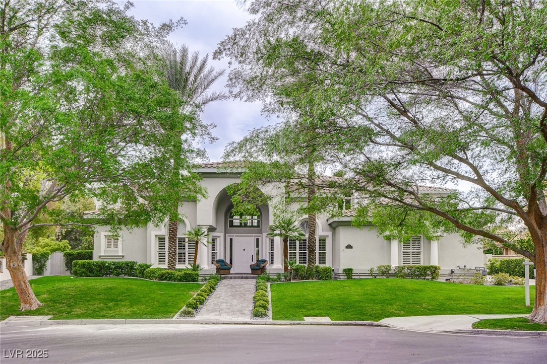 2338 Dolphin Court