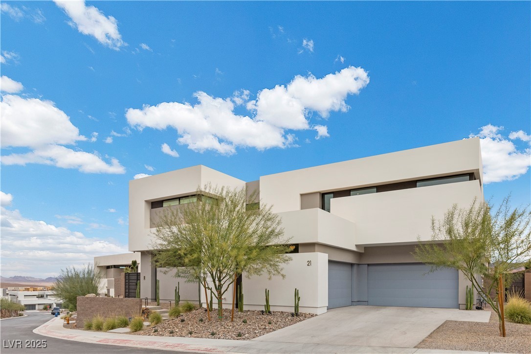 21 Canyon Bay Drive