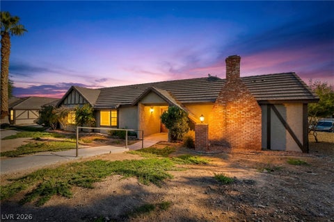 Townhouse For Sale - 3923 Landsdown Place<br/> Clark County, Las Vegas, NV 89121
