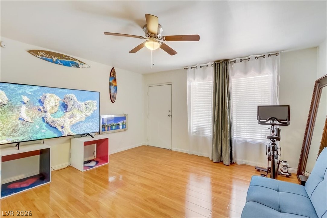 555 S Royal Crest Circle 25