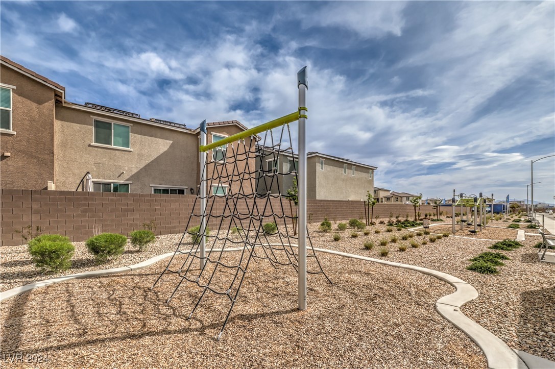 2657 Champagne Gold Avenue, North Las Vegas, Nevada image 37