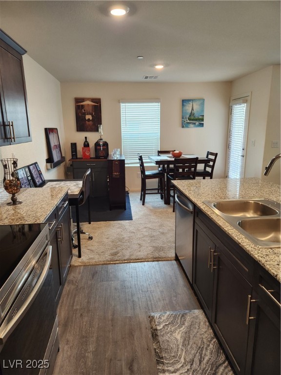 2657 Champagne Gold Avenue, North Las Vegas, Nevada image 8