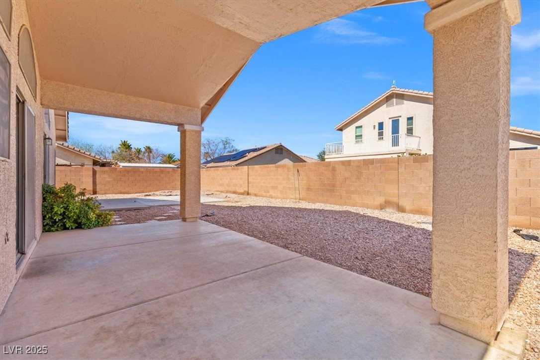 Las Vegas, Nevada 89130, United States, 3 Bedrooms Bedrooms, ,2 BathroomsBathrooms,Residential,Pending,83838