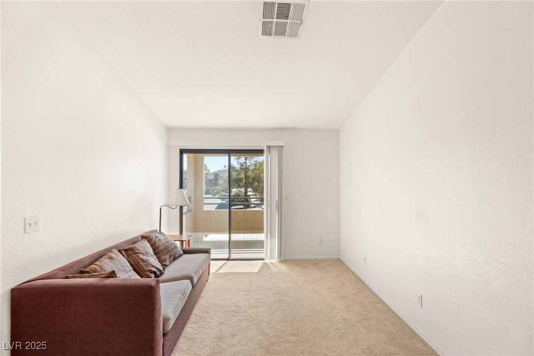 Las Vegas, Nevada 89118, United States, 1 Bedroom Bedrooms, ,1 BathroomBathrooms,Residential,Active,116141
