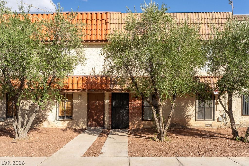 Photo of 3945 Visby Lane, Las Vegas, NV 89119 (MLS # 2828003)