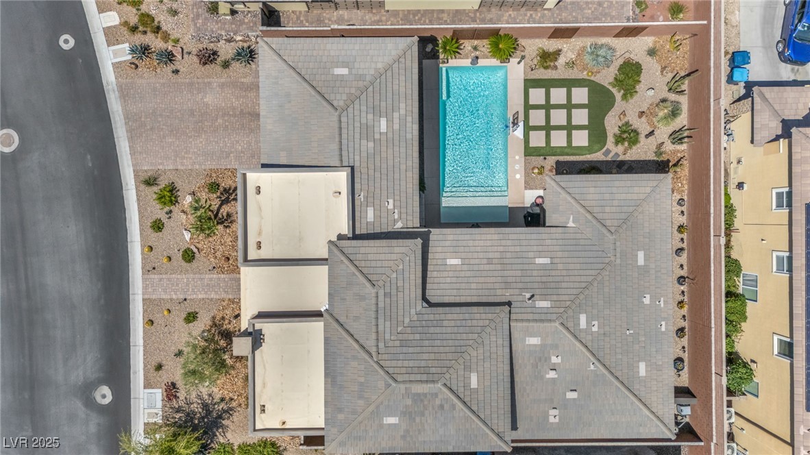 10018 Regency Square Avenue