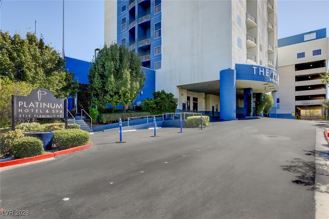 211 E Flamingo Road 713