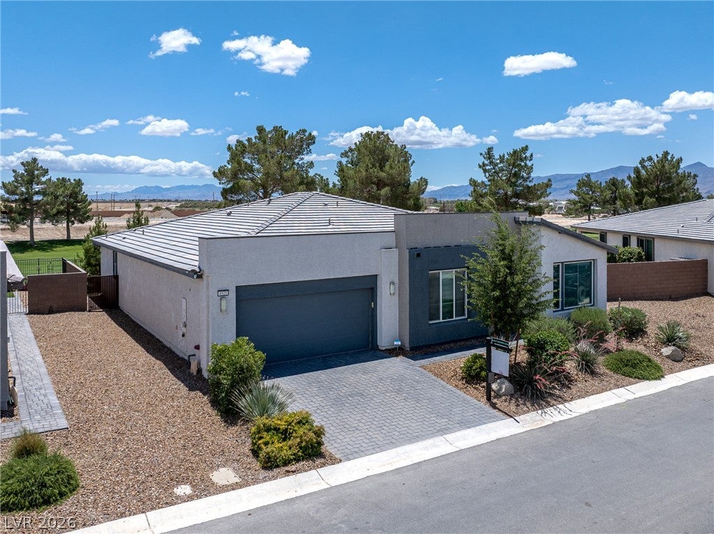 4521 E Cactus Canyon Drive