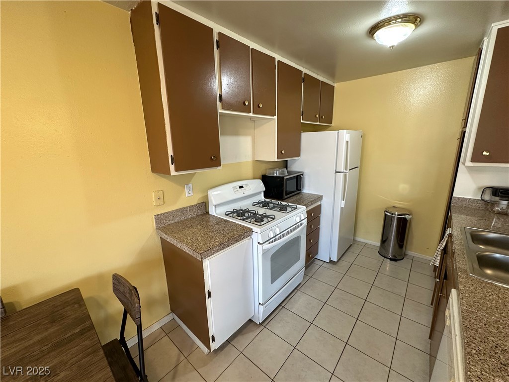 3936 Rive Gauche Street, Las Vegas, Nevada image 15