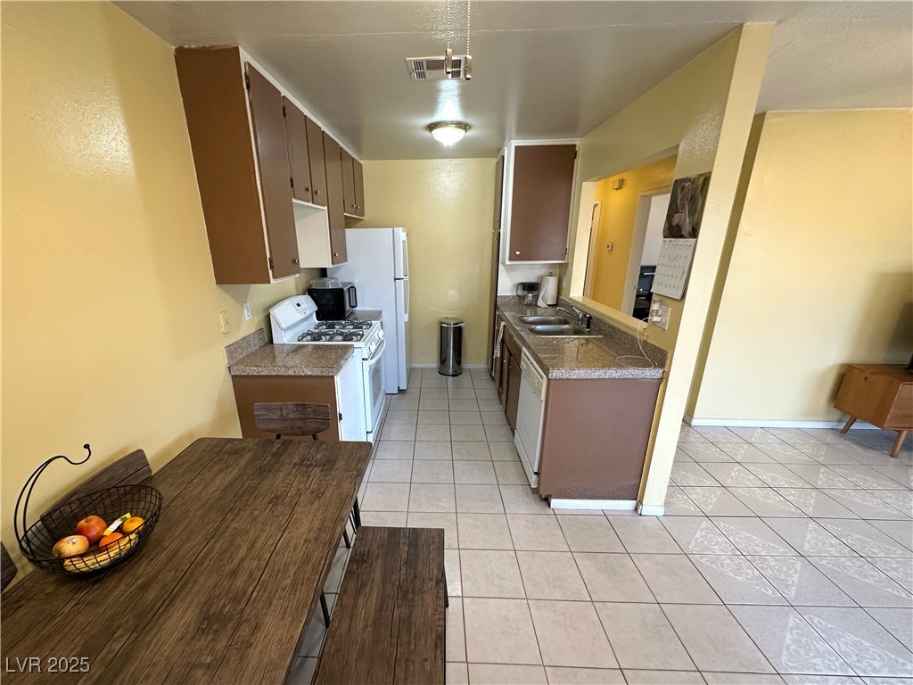 3936 Rive Gauche Street, Las Vegas, Nevada image 14