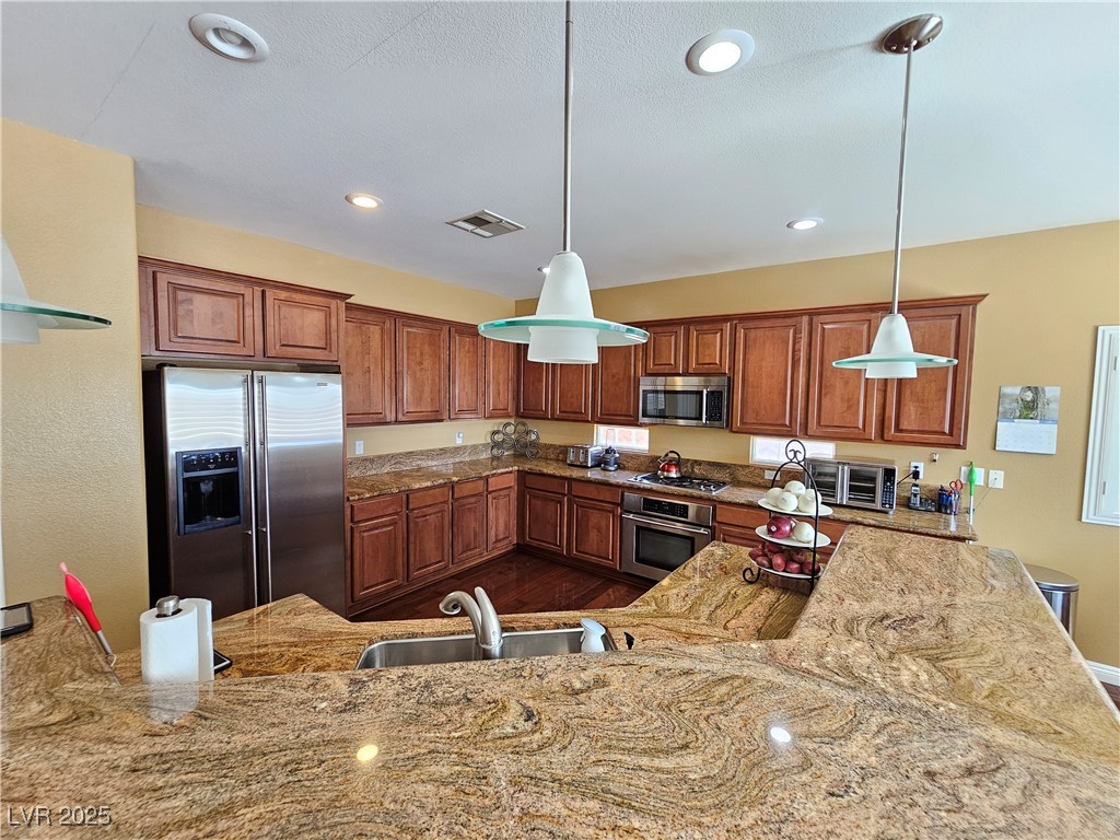 11329 Hedgemont Avenue