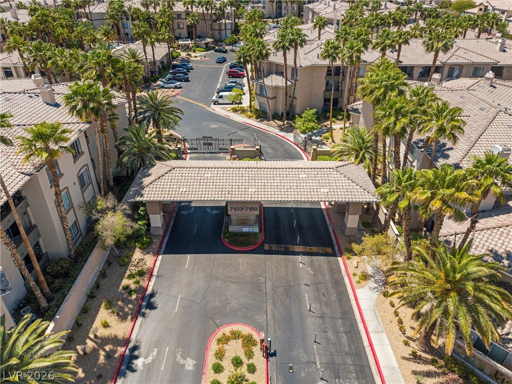 7111 S Durango Drive 307