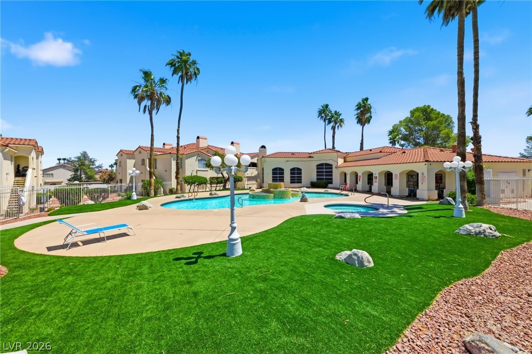 Properties 4 698 S Racetrack Road 1221