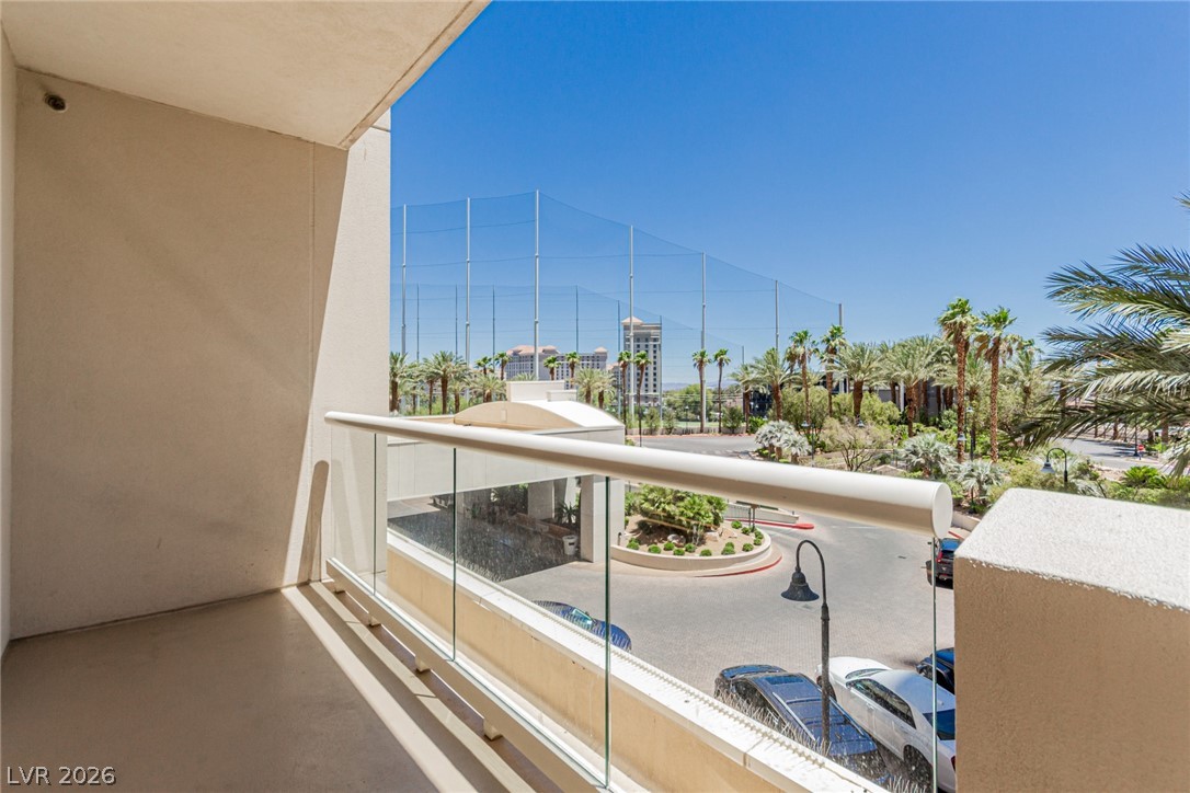 135 E Harmon Avenue 02702