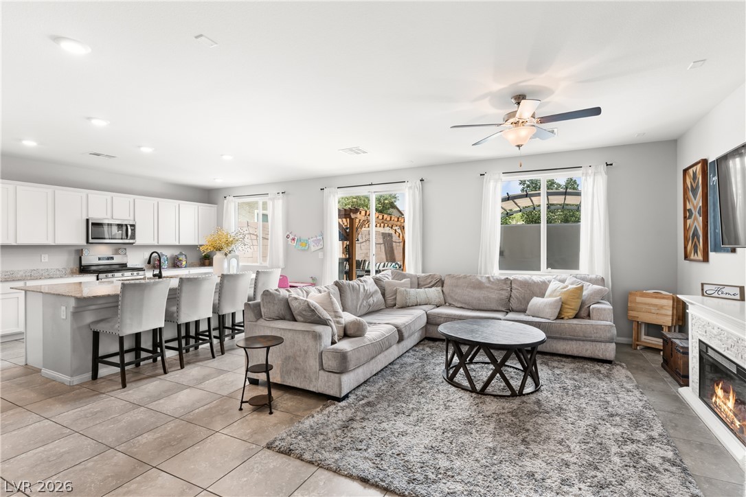 3978 Blue Opal Way