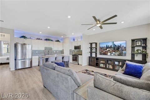 Townhouse For Rent - 1180 Solano Hills Court<br/> Henderson, NV 89002