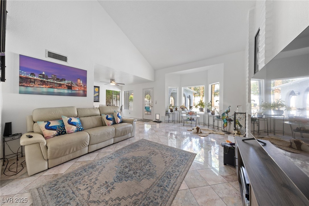 823 Schooner Drive